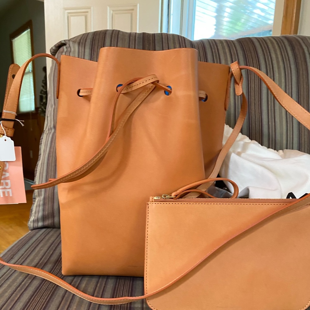 Authentic NWT Mansur Gavriel budget bag